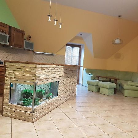 Apartman V Aleji Austerlitz Exterior foto
